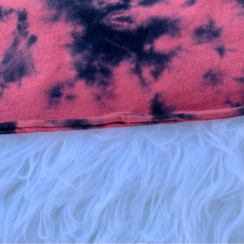 torrid Friday The 13th Crew Neck Tee Tie-Dye Red Black Horror Jason Vorhees Tee - Picture 14 of 16